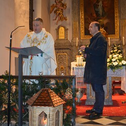 Christmette mit Pfarrer Claudiu Budău 